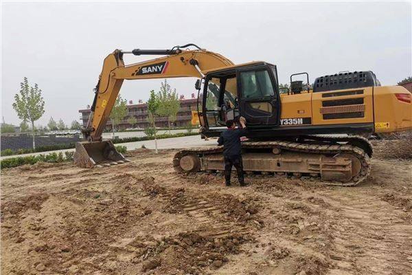 嵩县挖掘机学校